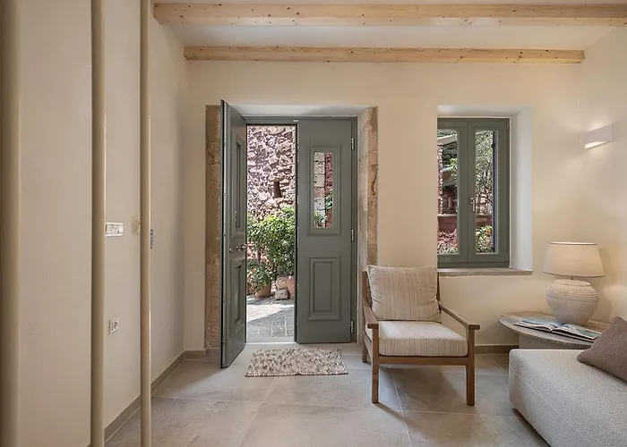 Hébergement de vacances Theros *