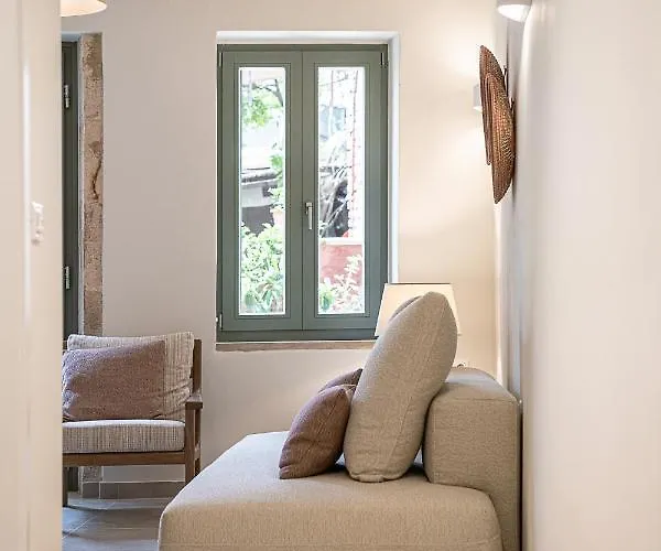 Theros Hébergement de vacances